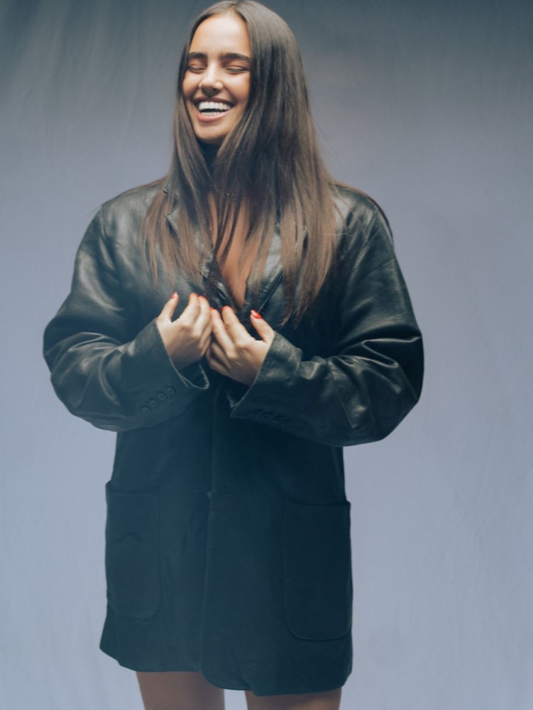 SHELLY PERETZ